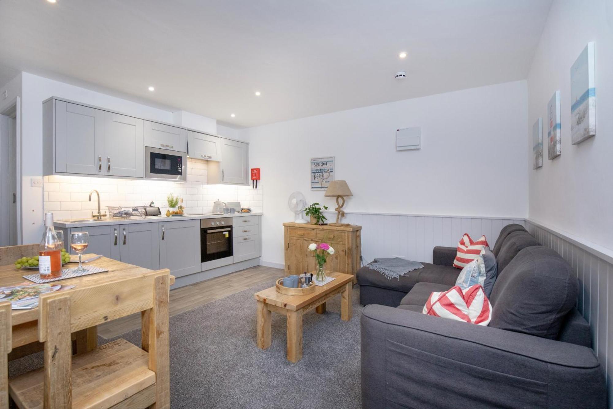 Sunnybeach Holiday Apartments Paignton Esterno foto